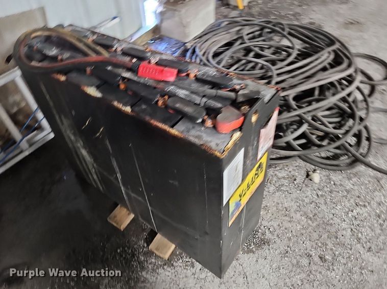 image for item NP9340 Nissan  OR35 forklift