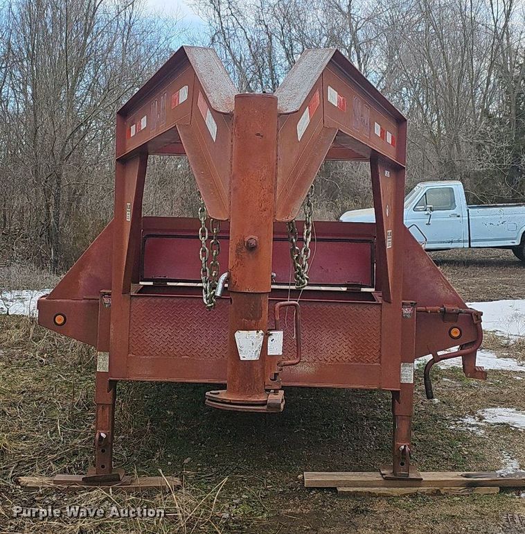 image for item NP9345 2006 Load Max equipment trailer