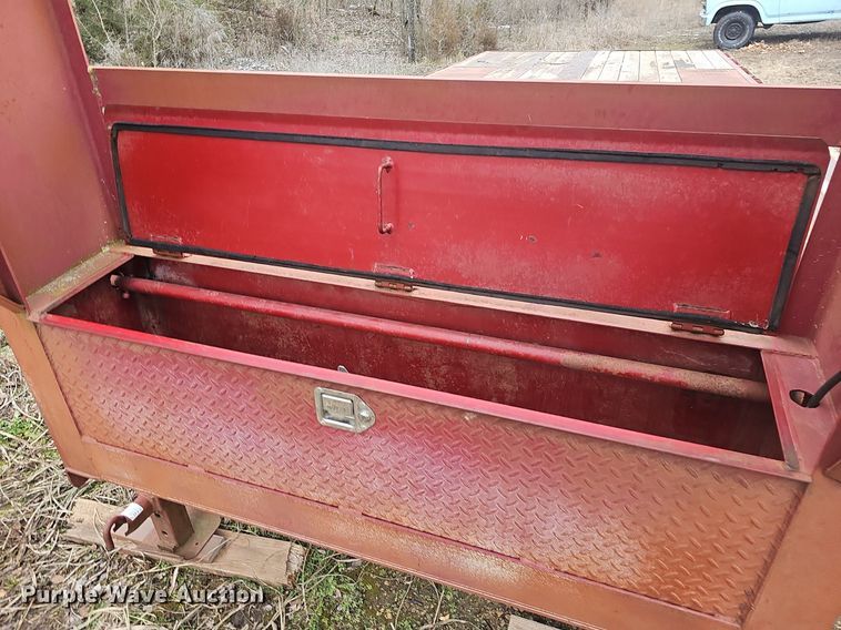 image for item NP9345 2006 Load Max equipment trailer