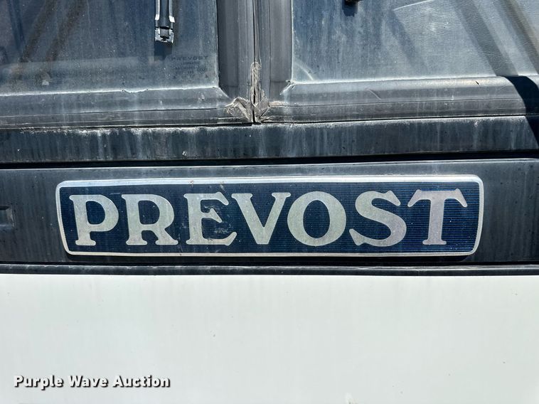 image for item NP9647 1997 Prevost H3-45 coach bus