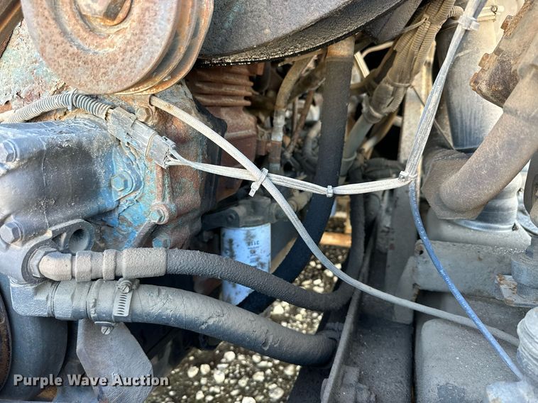 image for item NP9647 1997 Prevost H3-45 coach bus