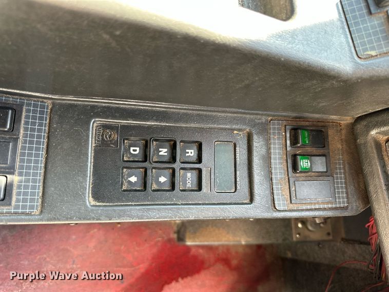 image for item NP9647 1997 Prevost H3-45 coach bus