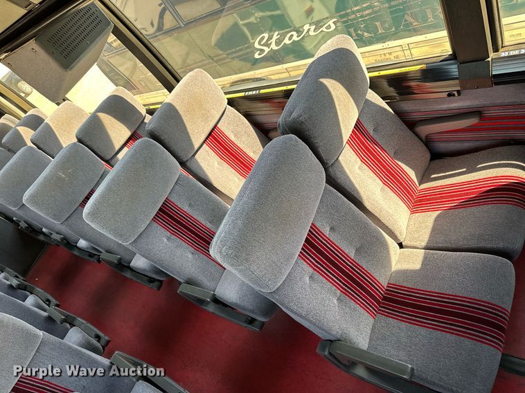 image for item NP9647 1997 Prevost H3-45 coach bus