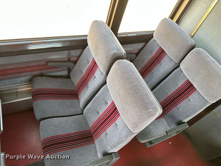 image for item NP9647 1997 Prevost H3-45 coach bus