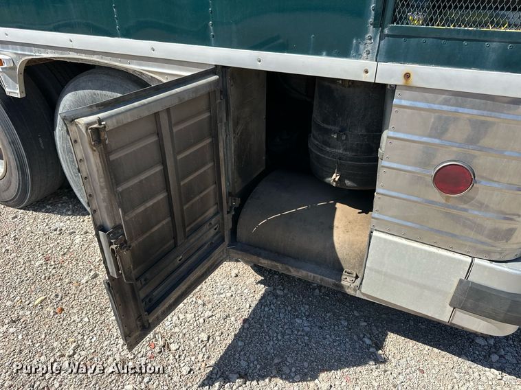 image for item NP9648 1978 Transport MFG Crusader MC 8 coach bus