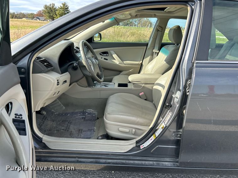 image for item NR9378 2007 Toyota Camry Hybrid 