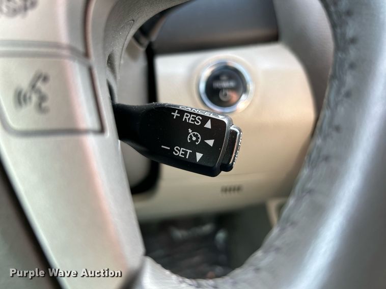 image for item NR9378 2007 Toyota Camry Hybrid 