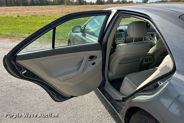 image for item NR9378 2007 Toyota Camry Hybrid 