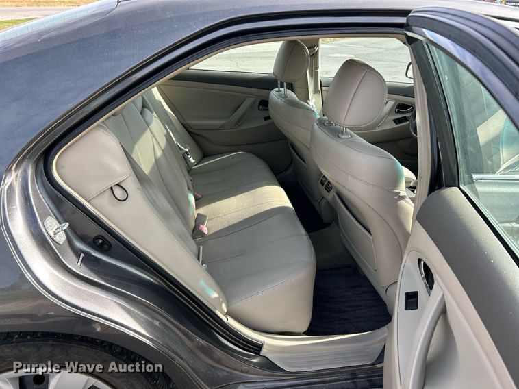 image for item NR9378 2007 Toyota Camry Hybrid 