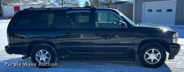 image for item NS9166 2006 GMC Yukon XL Denali SUV