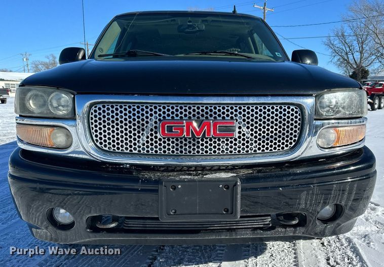 image for item NS9166 2006 GMC Yukon XL Denali SUV