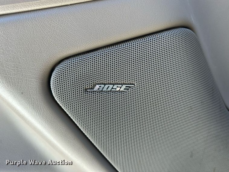 image for item NS9166 2006 GMC Yukon XL Denali SUV