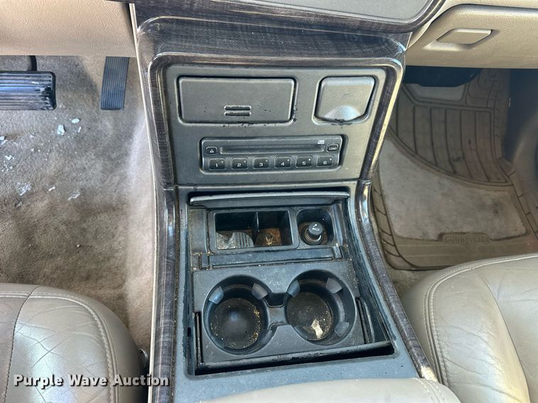 image for item NS9166 2006 GMC Yukon XL Denali SUV