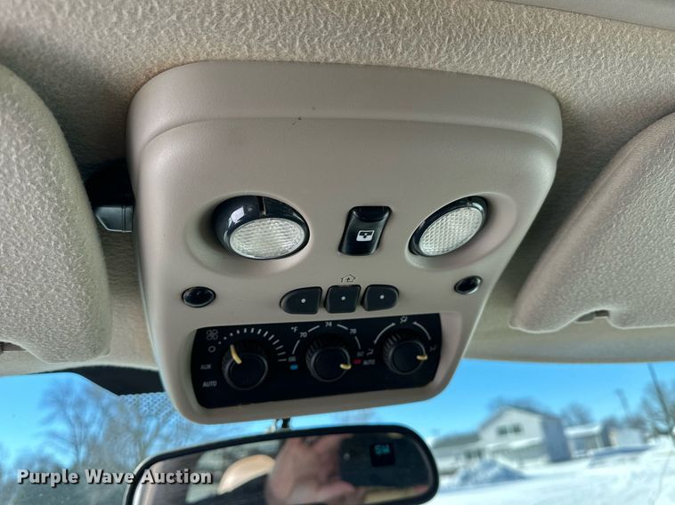 image for item NS9166 2006 GMC Yukon XL Denali SUV