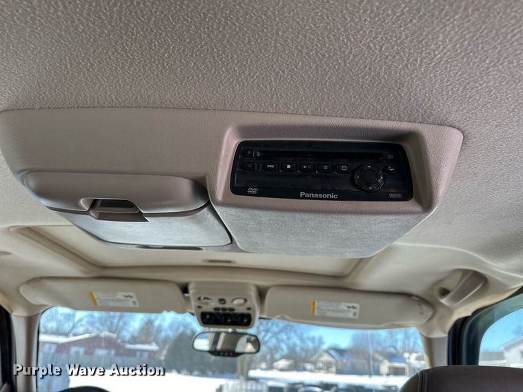 image for item NS9166 2006 GMC Yukon XL Denali SUV