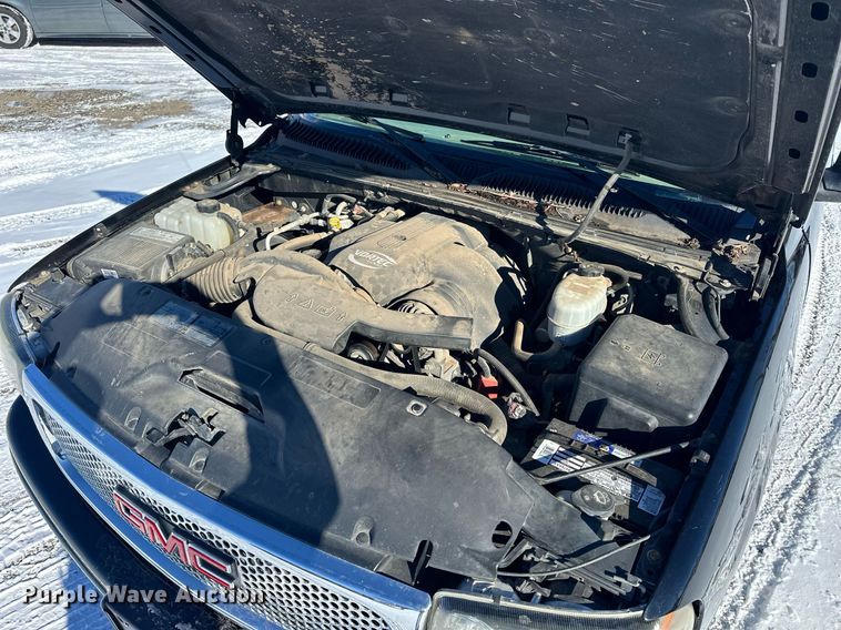 image for item NS9166 2006 GMC Yukon XL Denali SUV