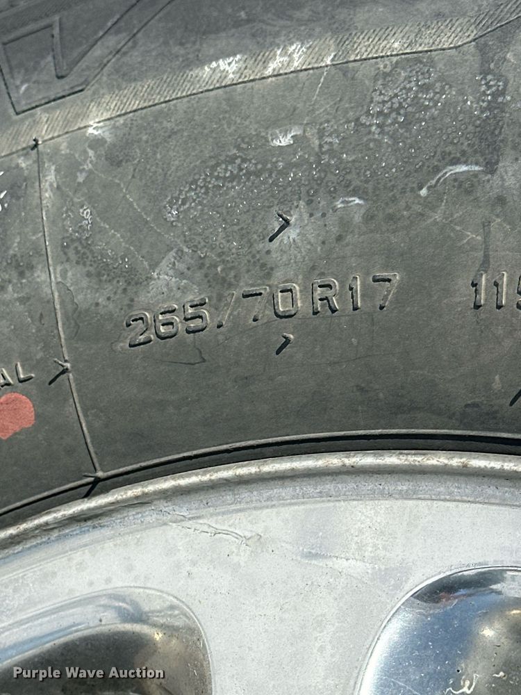 image for item NS9166 2006 GMC Yukon XL Denali SUV