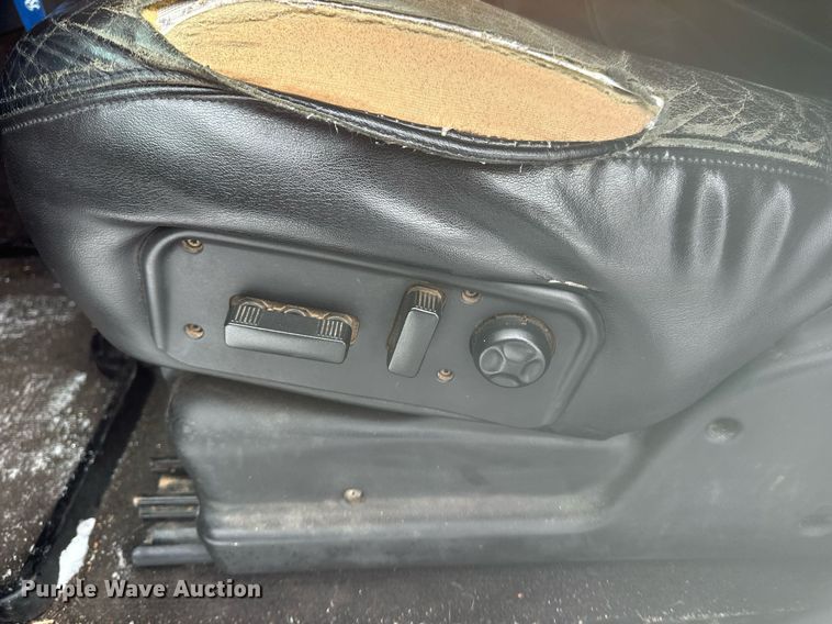 image for item NS9168 2005 Hummer H2 SUV