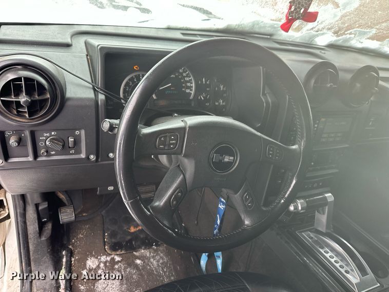 image for item NS9168 2005 Hummer H2 SUV