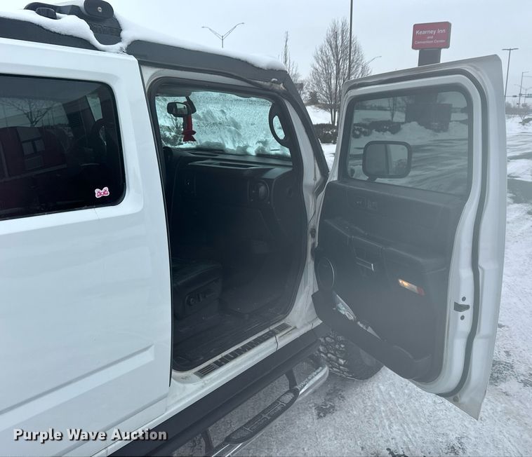 image for item NS9168 2005 Hummer H2 SUV