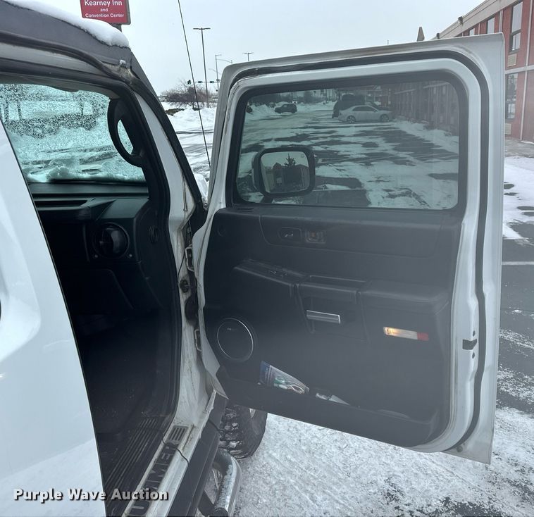 image for item NS9168 2005 Hummer H2 SUV