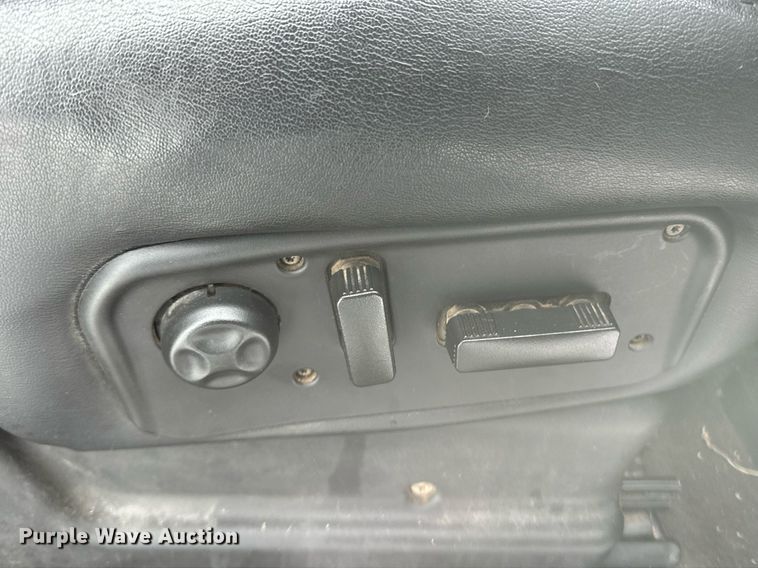 image for item NS9168 2005 Hummer H2 SUV