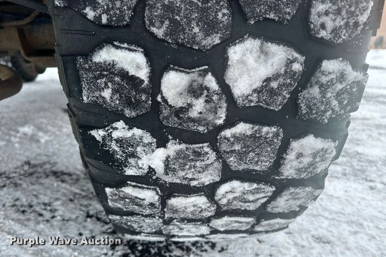 image for item NS9168 2005 Hummer H2 SUV