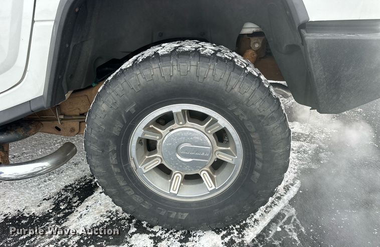 image for item NS9168 2005 Hummer H2 SUV