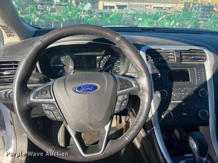 image for item OA9203 2016 Ford Fusion SE 