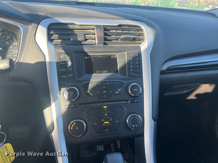 image for item OA9203 2016 Ford Fusion SE 