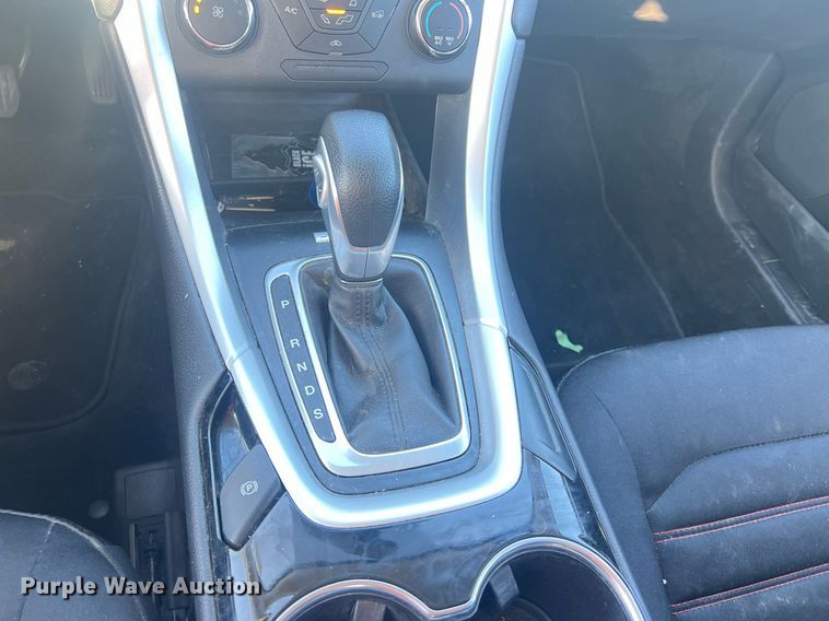 image for item OA9203 2016 Ford Fusion SE 