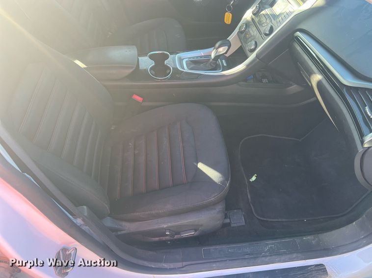 image for item OA9203 2016 Ford Fusion SE 