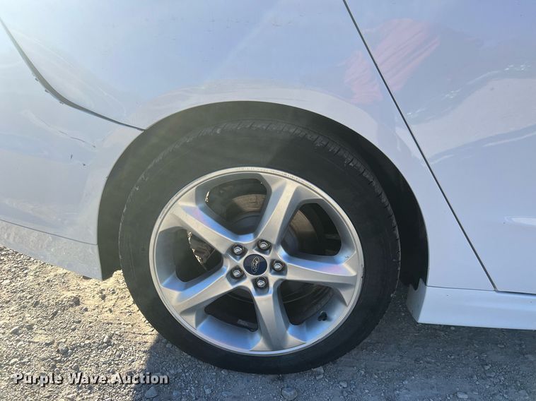 image for item OA9203 2016 Ford Fusion SE 