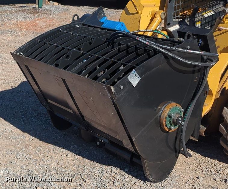 2023 AGT SSCM61S skid steer concrete mixer in Norman, OK Item OD9172