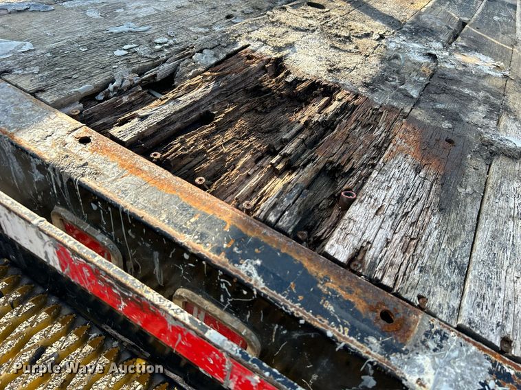 image for item OI9503 2010 Hino 185 flatbed truck