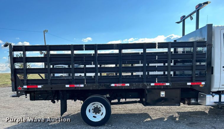 image for item OI9503 2010 Hino 185 flatbed truck