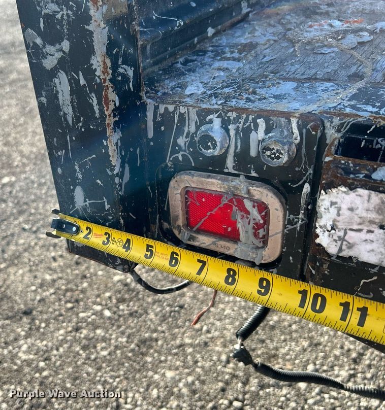 image for item OI9503 2010 Hino 185 flatbed truck