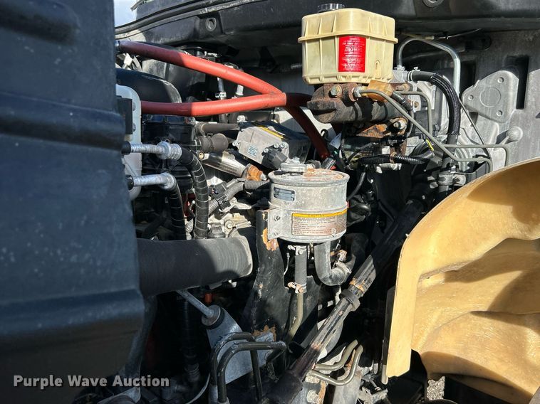 image for item OI9503 2010 Hino 185 flatbed truck