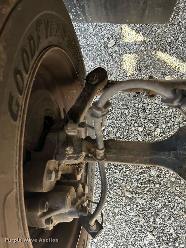 image for item OI9503 2010 Hino 185 flatbed truck