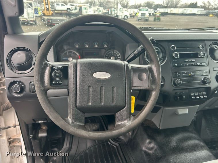 image for item OI9509 2012 Ford F550 Super Duty flatbed truck