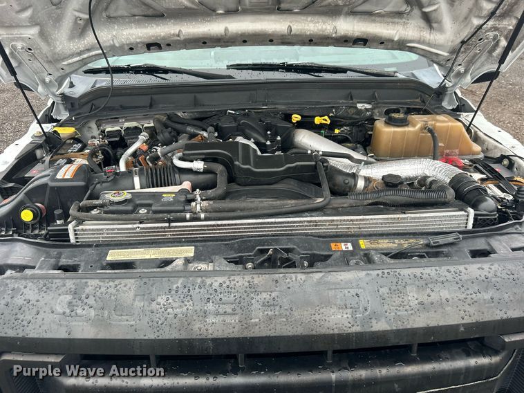 image for item OI9509 2012 Ford F550 Super Duty flatbed truck