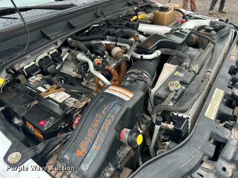 image for item OI9509 2012 Ford F550 Super Duty flatbed truck