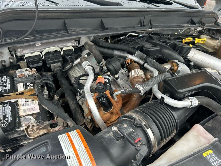 image for item OI9509 2012 Ford F550 Super Duty flatbed truck