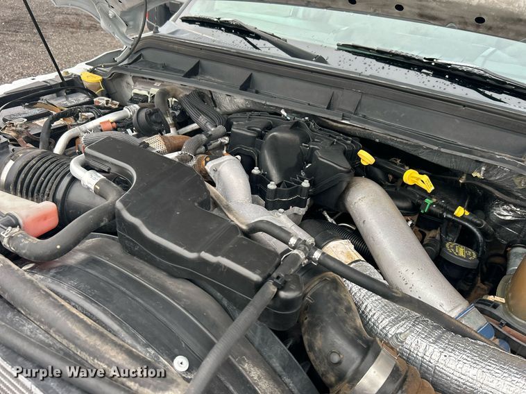 image for item OI9509 2012 Ford F550 Super Duty flatbed truck