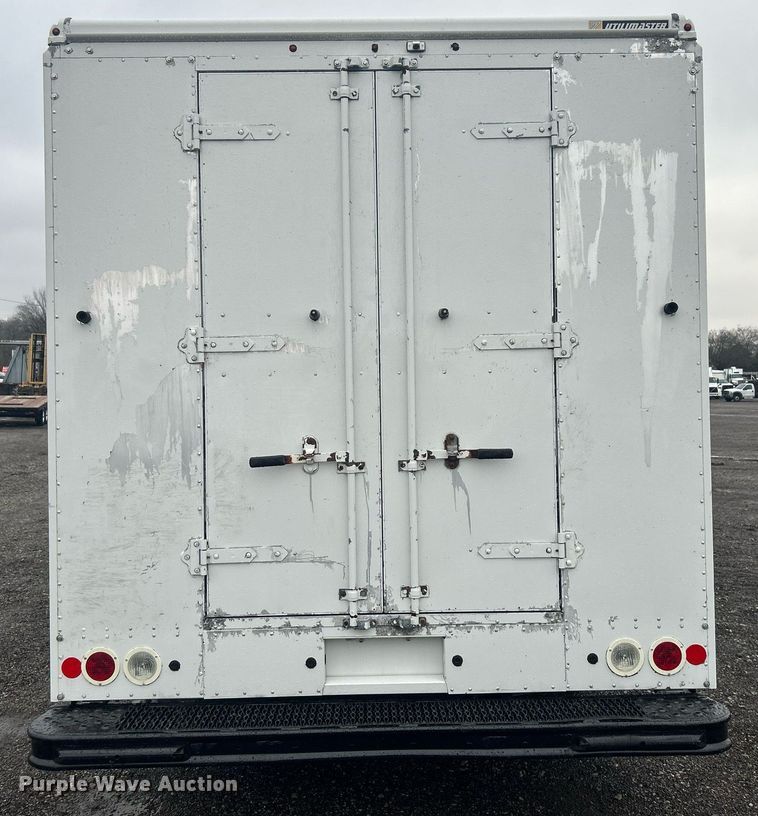 image for item OI9511 2018 Freightliner  MT45 refrigerated delivery van