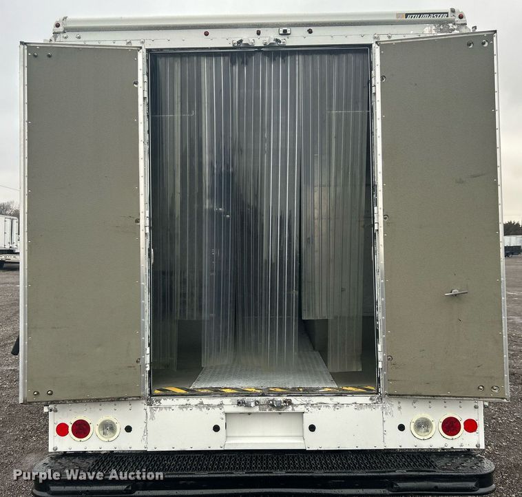 image for item OI9511 2018 Freightliner  MT45 refrigerated delivery van