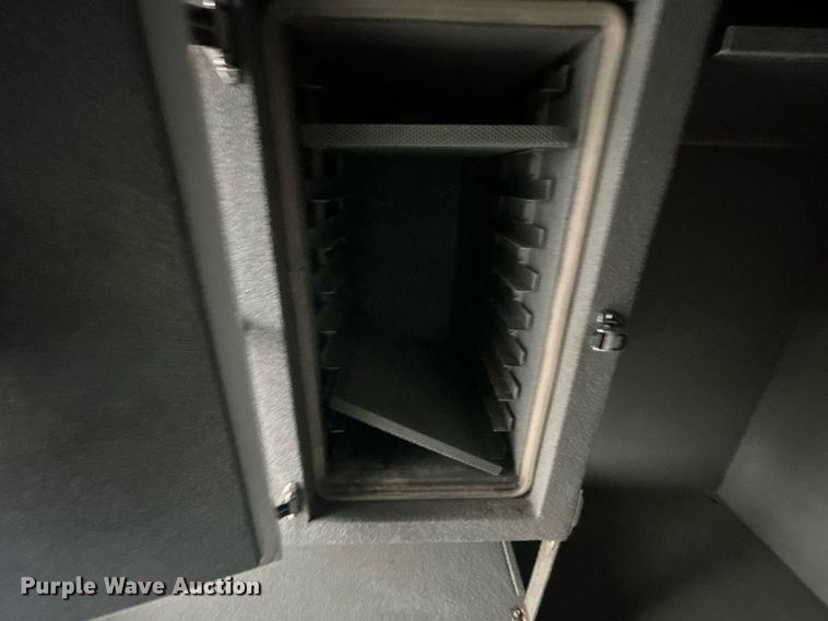 image for item OI9511 2018 Freightliner  MT45 refrigerated delivery van