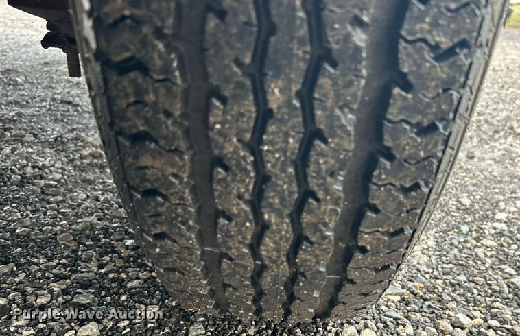 image for item OI9516 2000 Roadrunner Trailer Mfg.  20ME22 utility trailer