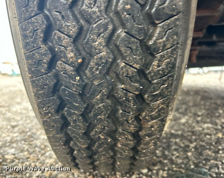 image for item OI9516 2000 Roadrunner Trailer Mfg.  20ME22 utility trailer