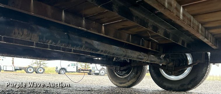 image for item OI9516 2000 Roadrunner Trailer Mfg.  20ME22 utility trailer